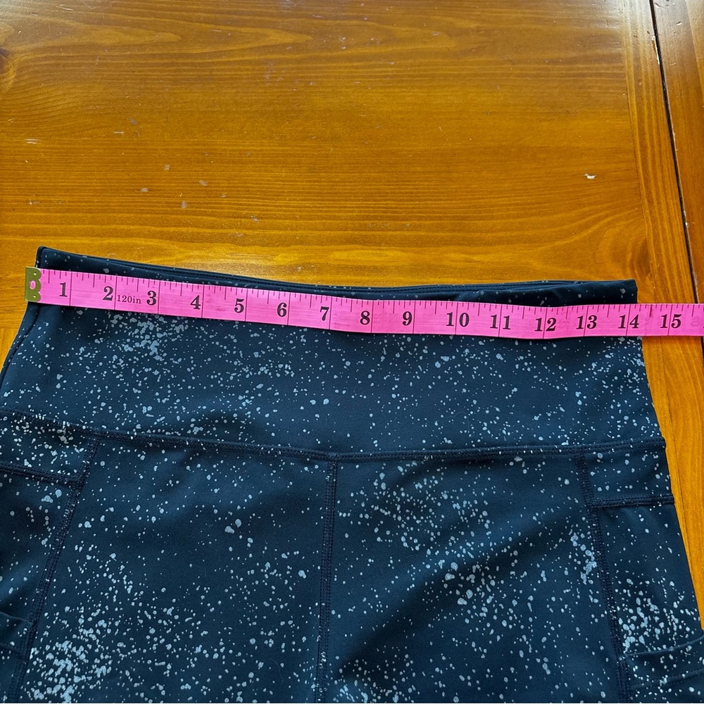 ZYIA Active Black Reflective Pocket Light n Tight Leggings Athletic Size 8-10 - Picture 9 of 12